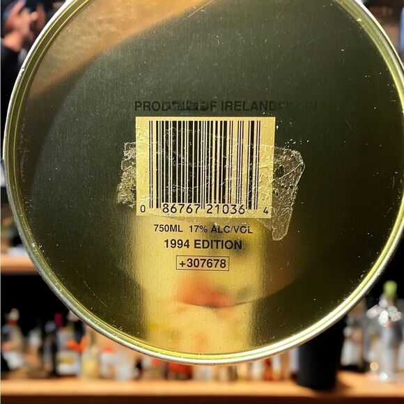 Bailey’s l 1994 Edition l Latched Canister l Collectable l Home, Bar Decor - Picture 6 of 9